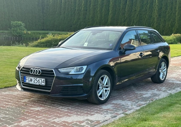 Audi A4 cena 65900 przebieg: 170000, rok produkcji 2016 z Wojkowice małe 106